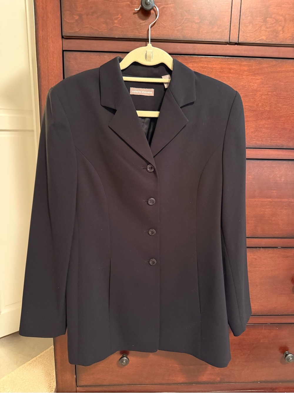 Valerie Stevens Black Women's Tailored Blazer